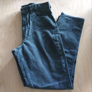 American Eagle Outfitters Mom Jean Corduroy Green